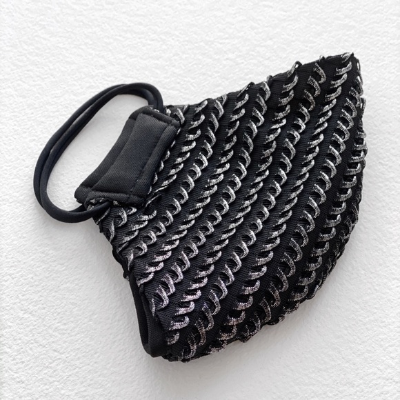 🖤⛓ Black/Silver Face Mask - Picture 3 of 5